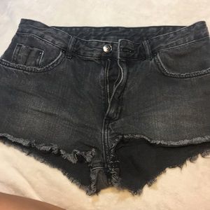 Divided black Jean shorts